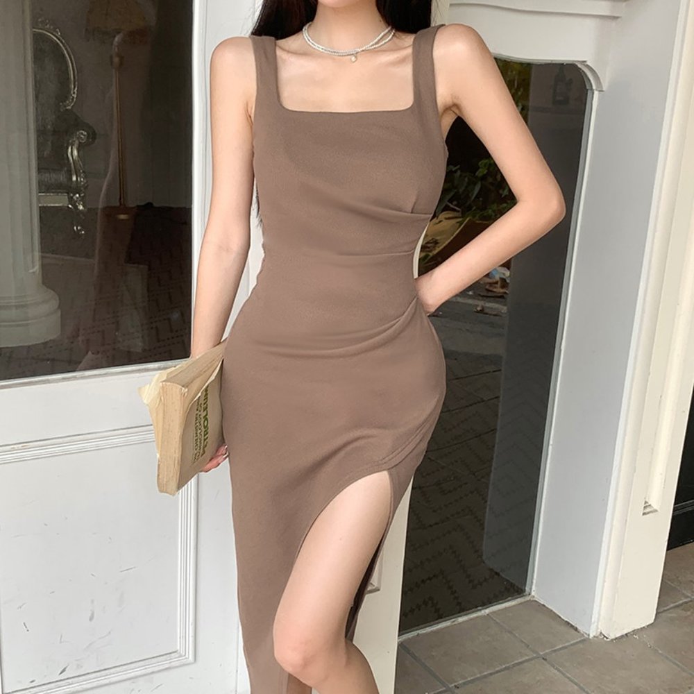New Square neck strap pleated side high slit dress